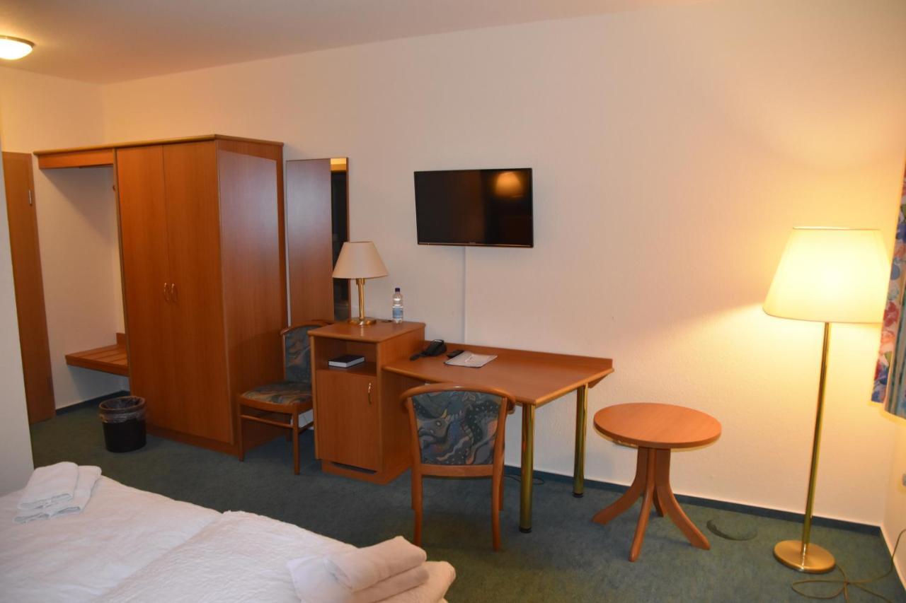 Hotel Zum Gesundbrunnen Bad Zwischenahn Zewnętrze zdjęcie