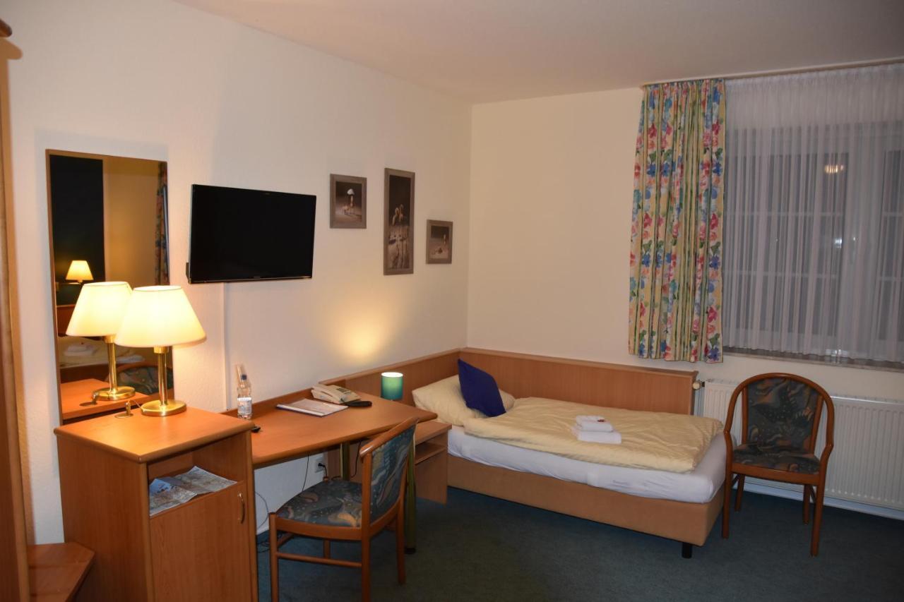 Hotel Zum Gesundbrunnen Bad Zwischenahn Zewnętrze zdjęcie